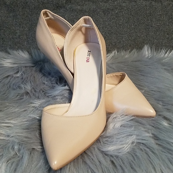 Nude open side pump - Picture 1 of 5